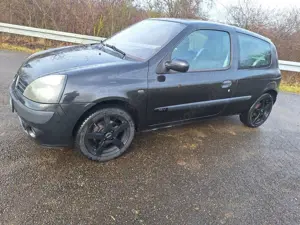 Renault Clio 1.2 16V Confort Dynamique Bild 2