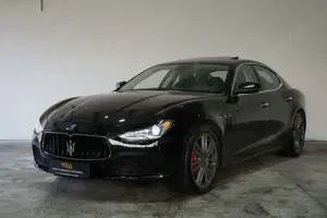 Maserati Ghibli V6 350HP*KAMERA*CARPLAY*LED*NAVI*SHZ*