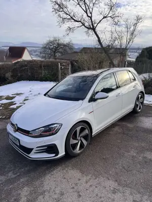 Volkswagen Golf GTI Golf GTI (BlueMotion Technology) DSG