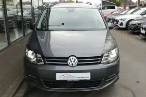 Volkswagen Sharan Highline*PDC*SHZ*ACC*Kamera*Alcantara*AHK Bild 3