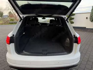 Volkswagen Touareg Touareg Diesel 3.0 V6 TDI 4Motion DPF Aut. R-Line Bild 3