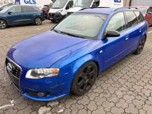 Audi S4 Avant 4.2 *QUATTRO*LEDER*NAVI*SHZ*EL-SITZE*