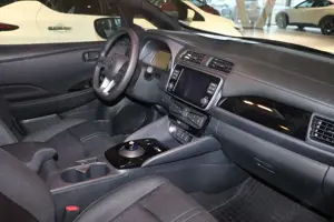 Nissan Leaf 40 kWh N-Connecta Bild 4