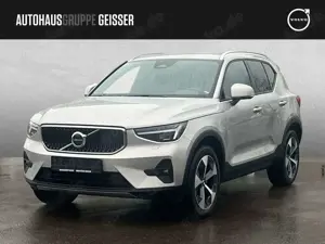 Volvo XC40 B3 Mild-Hybrid Core AHK LED