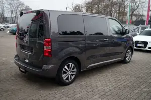 Peugeot Traveller L2 Navi Leder AHK Pano HUD Standheiz Bild 4