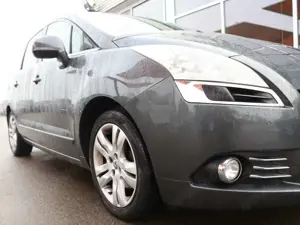 Peugeot 5008 Premium 7-Sitze HUD PDC SHZ Bild 5