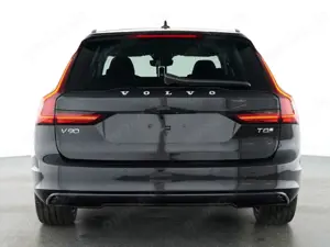 Volvo V90 Kombi Plus Dark Recharge Plug-In Hybrid AWD StandH Bild 3
