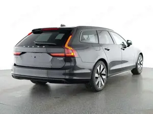 Volvo V90 Kombi Plus Dark Recharge Plug-In Hybrid AWD StandH Bild 2