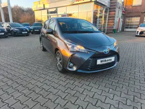 Toyota Yaris Hybrid Y20 Club