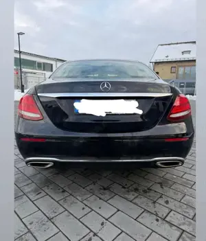 Mercedes-Benz E 200 4Matic 9G-TRONIC Avantgarde