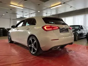 Mercedes-Benz A 220 d -Scheckheft-Navi-PDC Bild 5