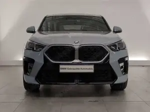 BMW X2 xDrive20d M Sport Navi/LED/AHK/LR-Hz/KomfZg Navi/L Bild 2