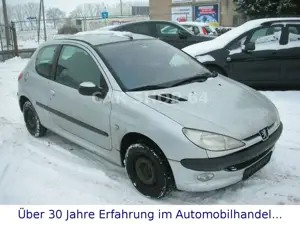 Peugeot 206 Petit Filou  -2.HAND- Bild 3