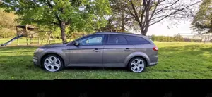 Ford Mondeo Turnier 2.0 TDCi Ambiente Bild 5