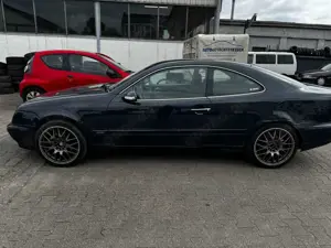 Mercedes-Benz CLK 200 Kompressor Coupé Automatik W208