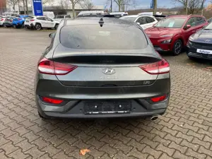 Hyundai i30 Fastback Edition 30Plus 48V DCT Bild 3