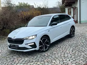Skoda Scala 1.5 DSG Monte Carlo / Matrix / Pano / ACC