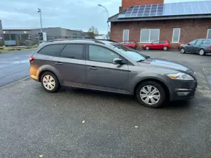 Ford Mondeo Mondeo Turnier 1.6 TDCiTrend Bild 3