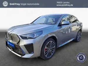 BMW iX2 xDrive30 225 kW, 5-türig (Strom)