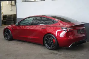 Tesla Model 3 Performance *Highland*tiefergelegt*SunTek* Bild 4