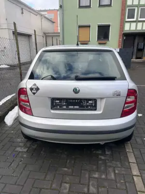 Skoda Fabia 1.4 Sedan Comfort Bild 3