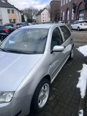 Skoda Fabia 1.4 Sedan Comfort Bild 4