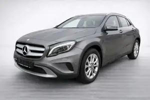 Mercedes-Benz GLA 200 CDI Sport*Navi*SHZ*MFL*Xenon*Tempomat