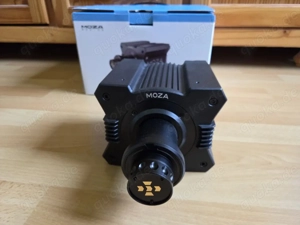  Moza R12 Base + KS Wheel Bundle 