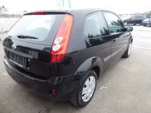 Ford Fiesta Ambiente Bild 4