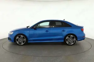 Audi A3 Limousine 35 TFSI S-Line LED Navi Sitzheizung Bild 2