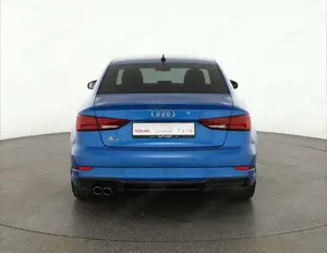 Audi A3 Limousine 35 TFSI S-Line LED Navi Sitzheizung Bild 4