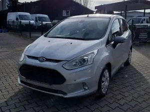 Ford B-Max Titanium