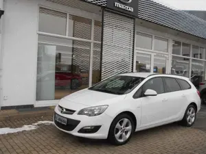 Opel Astra J SPORTS TOURER 1.4l 120PS FSE#PDC#LHZ#SHZ#GRA