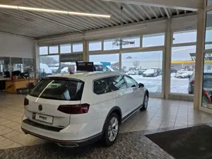 Volkswagen Passat Alltrack Panorama AHK Matrix Kamera Bild 5