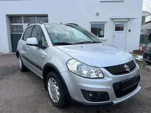 Suzuki SX4 Club
