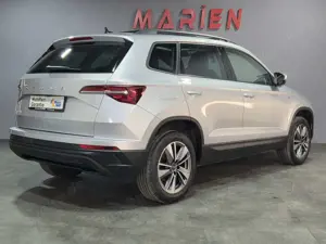 Skoda Karoq 2.0 TDI LED*NAVI*PANO*VIRTUAL*KAMERA Bild 3