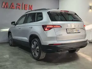 Skoda Karoq 2.0 TDI LED*NAVI*PANO*VIRTUAL*KAMERA Bild 5