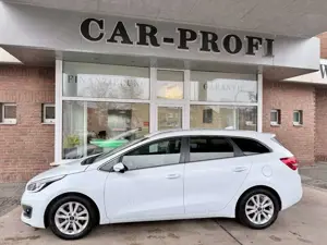 Kia Ceed SW / cee'd SW Navi/Kamera/Bluetooth/AHK Bild 5