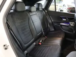 Mercedes-Benz GLC 300 de 4M AMG-Sport/Pano/AHK/Night/Burm/360° Bild 4