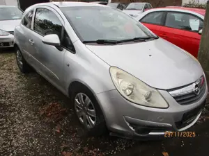 Opel Corsa D Edition ohne tüv