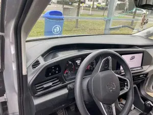 Volkswagen Caddy Basis Bild 2