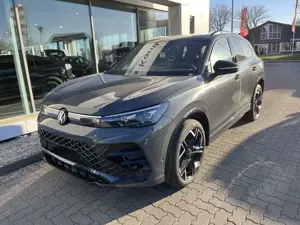 Volkswagen Tiguan 1.5 eTSI R-Line Black Style LED Klima Bild 2