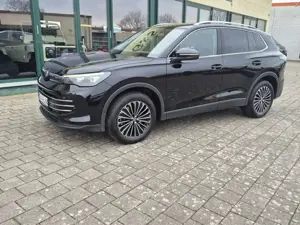Volkswagen Tiguan Tiguan 2.0 TDI SCR DSG Elegance Bild 3