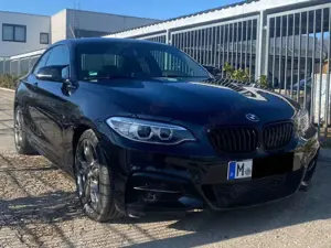 BMW 235 i xDrive *SH bei BMW*