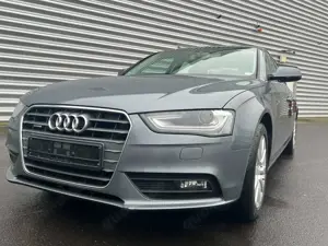 Audi A4 Ambiente quattro * Xenon , Leder * Navi *