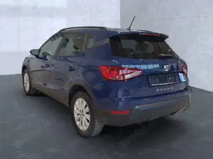SEAT Arona Style Bluetooth Navi LED Klima el. Fenster Bild 3