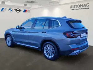 BMW X3 xDrive30d ParkAss*Panorama*Sportsitze*AdaptiverLED Bild 4