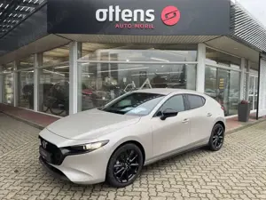 Mazda 3 2.5i AT Homura, Navi; LED