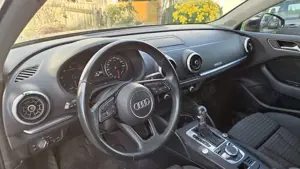 Audi A3 35 TDI Limousine S tronic / S-Line Bild 5
