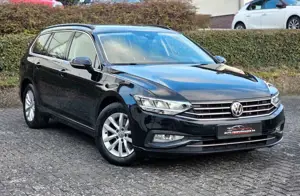 Volkswagen Passat Variant DSG*LED*ACC*RFK*NAVI*MASSAGE*S-HEFT*1.HD*MWST